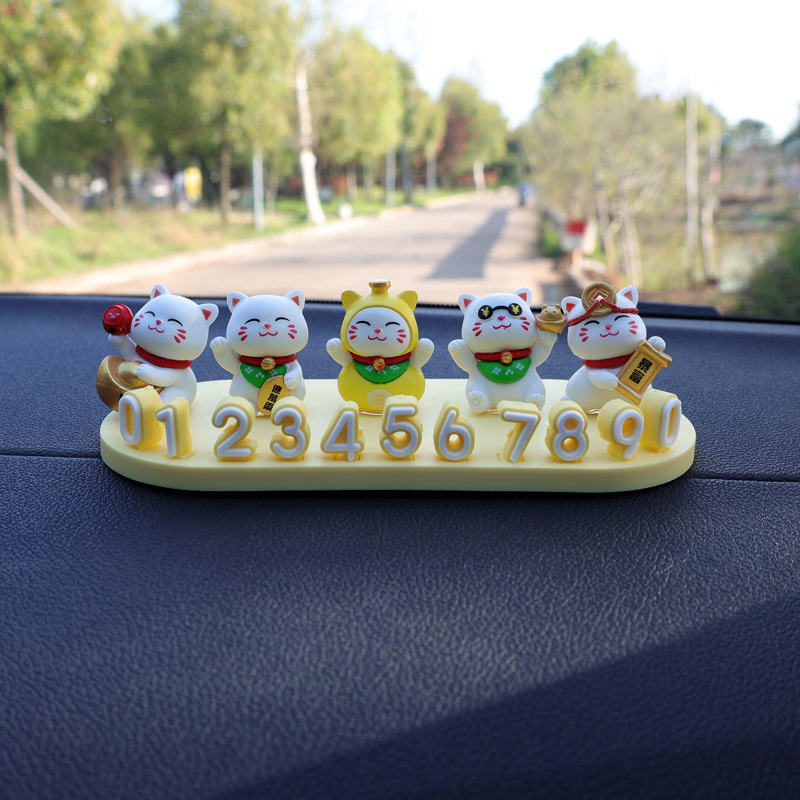 Phone Number Plate | Qìchē Nömrəli dayanma kartı - yellow-parking-plate-5-lucky-cats