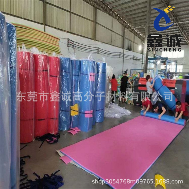 打孔泡绵浮水毯久用海绵漂浮板浮毯xpe水上浮床漂浮垫发泡棉收纳