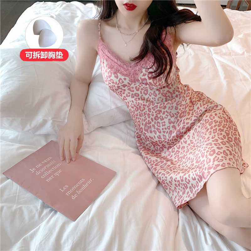 핑크 레오파드 프린트(가슴 패드 포함)