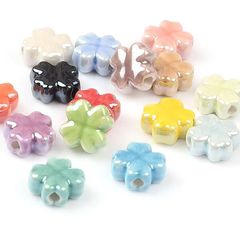 クローバーセラミックビーズ小さな花びらDIYブレスレットネックレスイヤリングビーズビーズ四弁花義烏アクセサリーアクセサリー