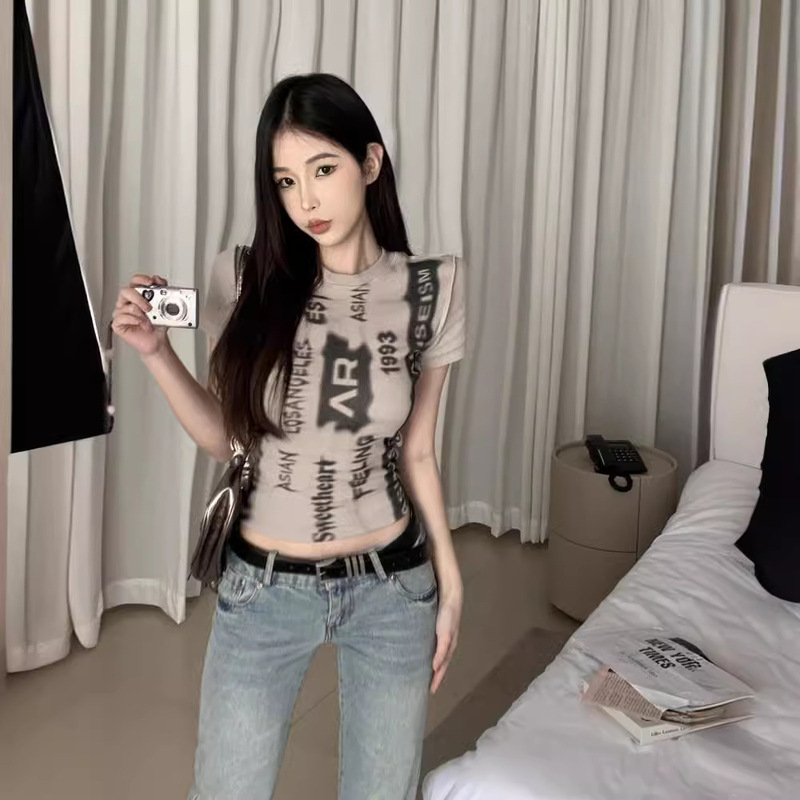 Threaded Ice Silk T-shirt Women's Summer New Sweet Cool Spice Girl Slimming Navel Short Top Women's Ins Trendy American Style Vintage