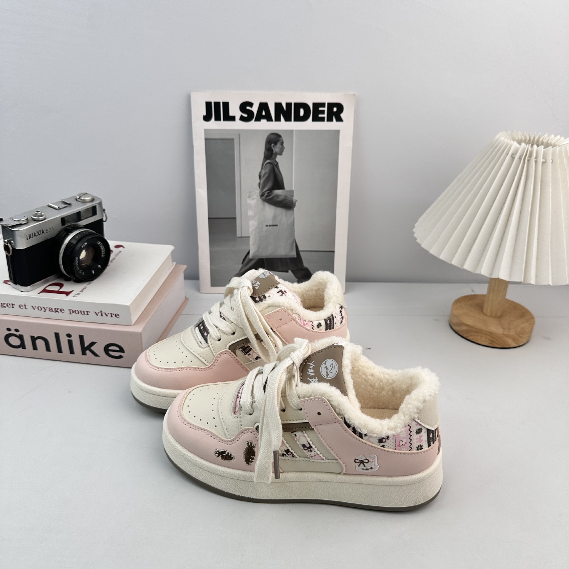 YUANBO coreano zapatos de skate casuales de mujer otoño y invierno 2025 zapatos blancos de suela gruesa zapatos de mujer zapatos de pan variados image 5