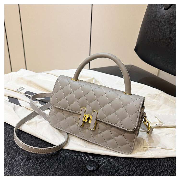 Borsa rombica di nuovo stile 2023 piccola borsa profumata stile nuova borsa a tracolla di moda design senso borsa tutto-fiammifero_voghion.com