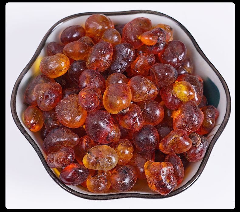 Peach Gum (Prunus persica Resin) — Machine-Polished Large Granules, 500g Bulk Food Herb in use