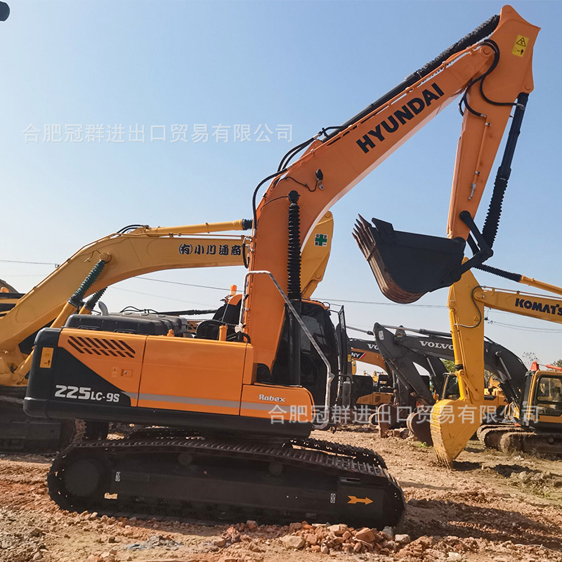 HYUNDAI / Hyundai 225 excavadora de orugas Hyundai 305220 original sin revisión image 5