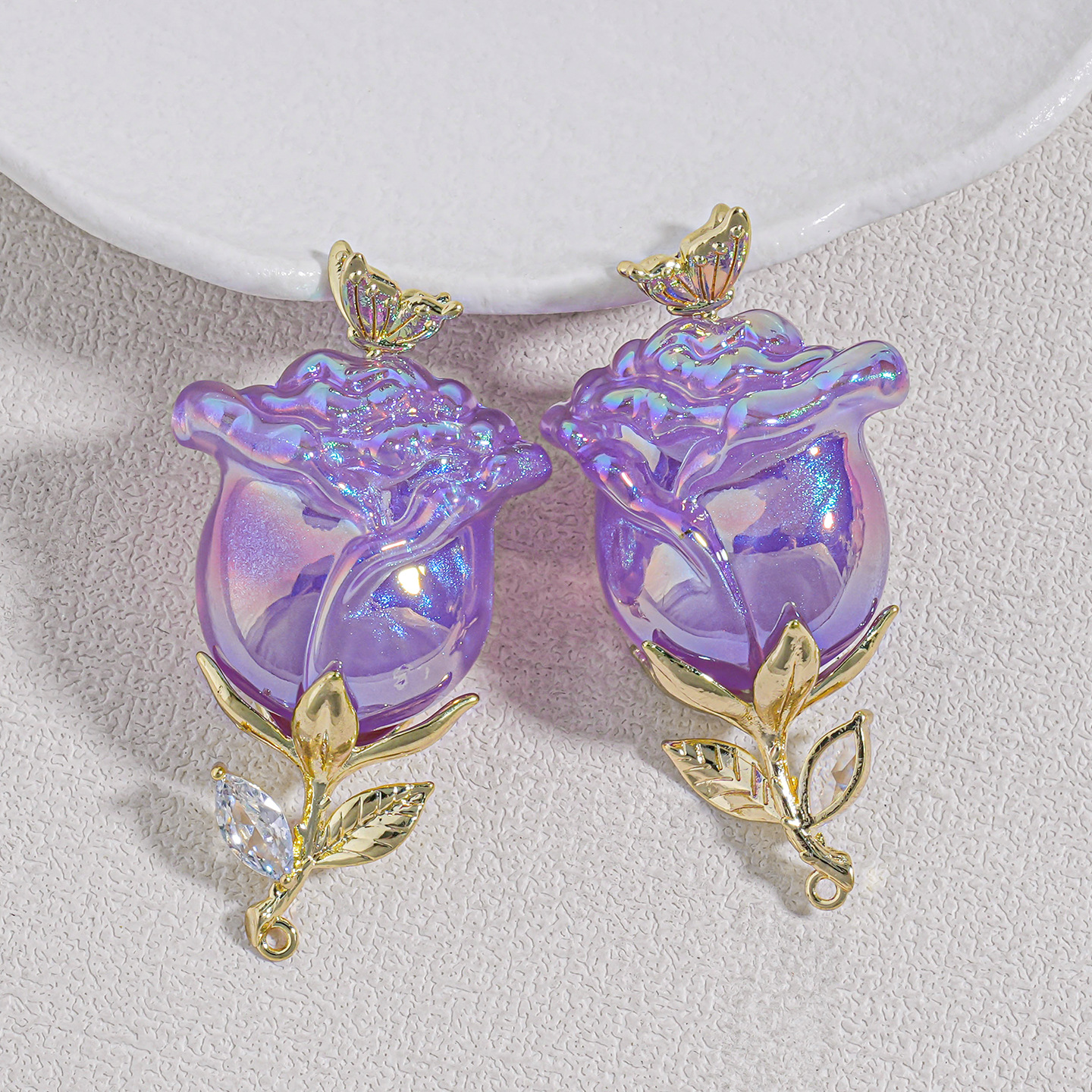Colgante de Flor de Rosa de Alta Gama, Estilo Medieval, con Incrustaciones de Resina y Esmalte, con Borla, Hecho a Mano