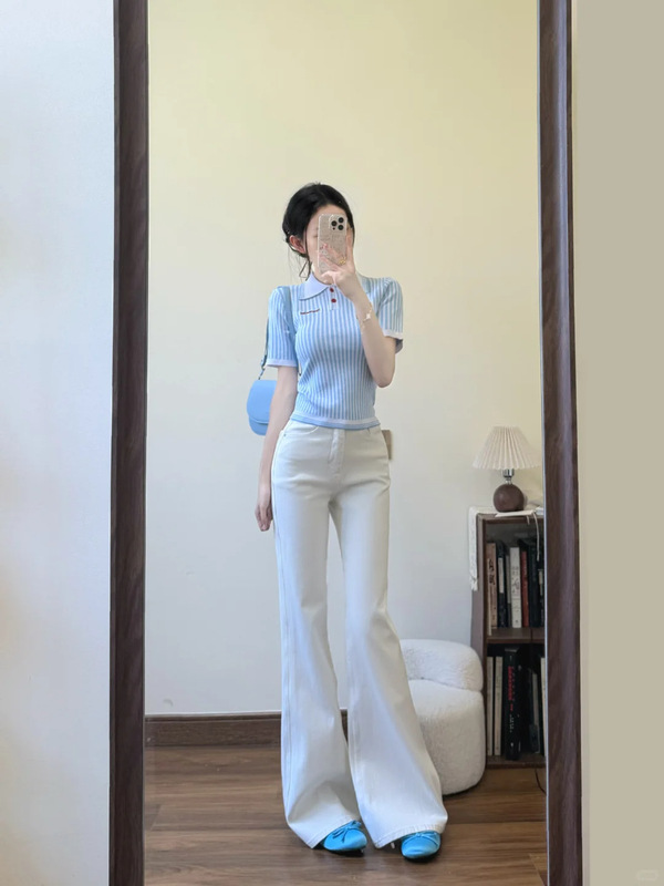 小柄な韓国人の万能デザイン、女性用レッグフィットなしの微フレアジーンズ、春夏のゆったりスリムな白いロングパンツ|undefined