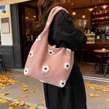 �nϵ����ë�q�q�������ذ�Ů�W�����������n�μ�����e�ٴ������