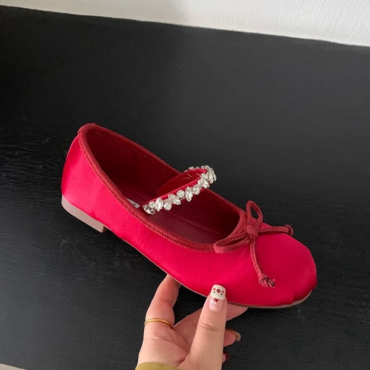 Zapatos de brisa tardía de diamante francés con una sola línea de zapatos de ballet plana de primavera nuevos zapatos de mujer suaves