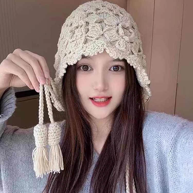 2025新款花朵手工编织双层辫子毛线帽子女秋冬保暖百搭针织护耳帽|undefined