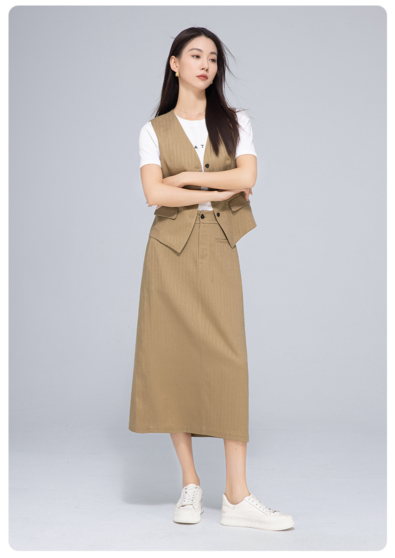 Áo vest gile nữ cổ chữ V chất liệu linen phối sợi Tencel, dáng suông nhẹ, thích hợp mặc ngoài đi làm — Áo gi lê - 65308 Mochamus chi tiết 32