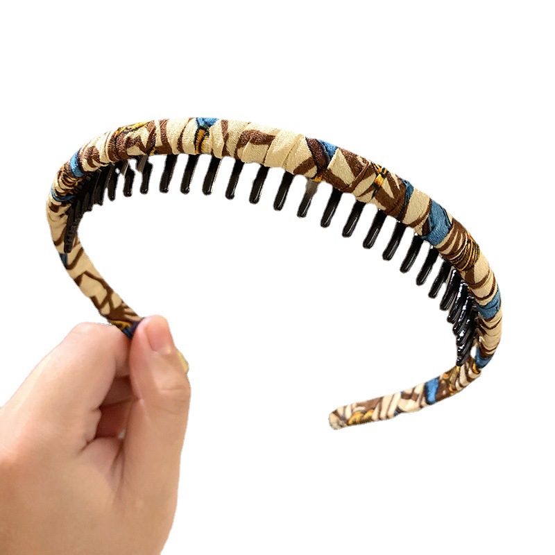 Diadema de estilo coreano al por mayor máscara facial de mujer salir Baita temperamento Diadema con dientes antideslizante presión horquilla cabeza Accesorios