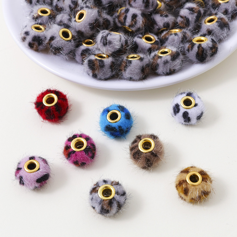 Cross-border 15mm horsehair leopard print pom-poms, metal straight-hole spacer beads, fluffy pom-pom string beads, DIY handmade accessories, direct from the source factory Cross-border 15mm horsehair leopard print pom-poms, metal straight-hole spacer beads, fluffy pom-pom string beads, DIY handmade accessories, direct from the source factory