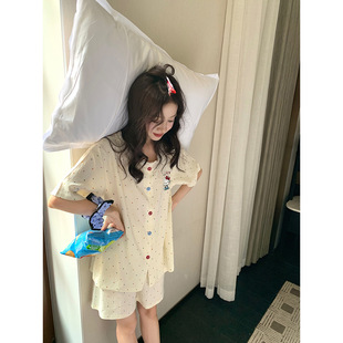 녶��޼���˯��Ů�ı����a���c�������b�羳�Ҿӷ��ļ��ɐ��⴩