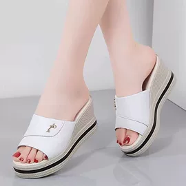 女式时装单鞋;坡跟拖鞋;运动休闲鞋