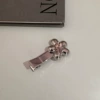 Long duckbill clip
