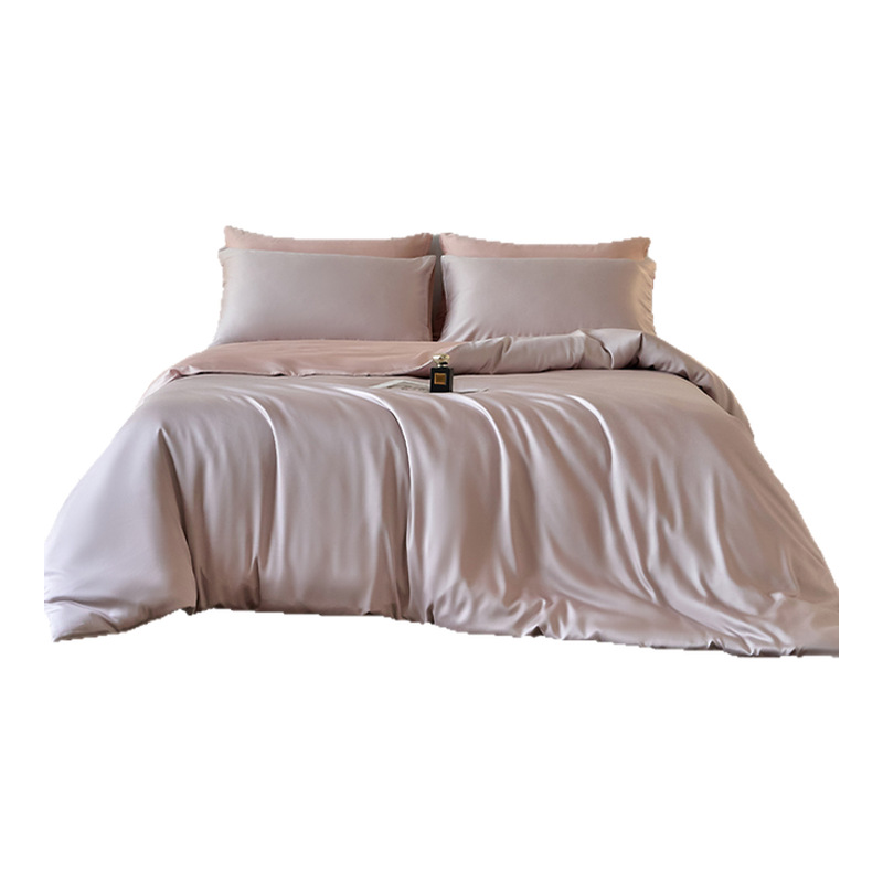 Nuevo 2025 nuevo traje de seda de hielo de cuatro piezas sábanas de lujo ligeras funda de edredón de verano seda resbaladiza ropa de cama de alta calidad