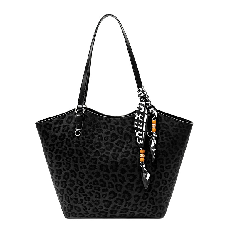 Bolso popular de este año para mujeres 2026 nuevo bolso de mujer retrógrado leopardo bolso de mano de moda de gran capacidad bolso de hombro