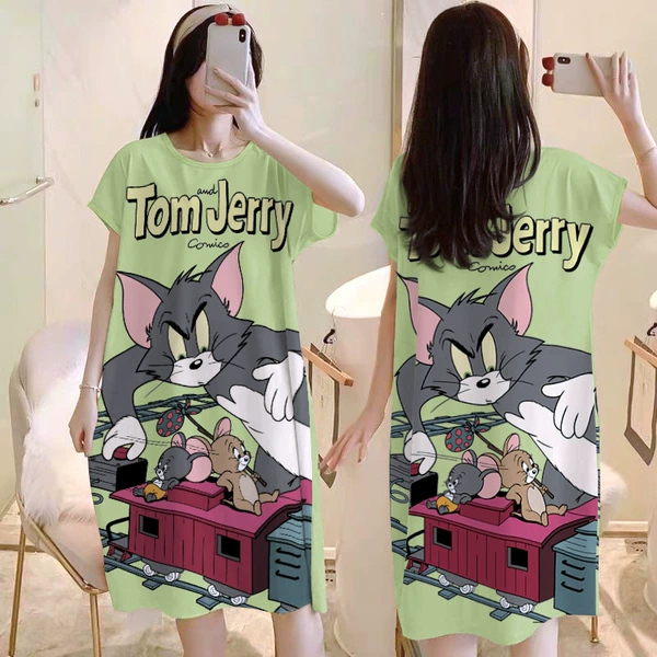 Green cat and mouse