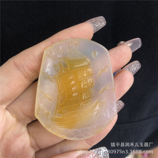 �S�ҹ�����ɫ�ɵ�������һ���L혬�觵��������������ʯ���