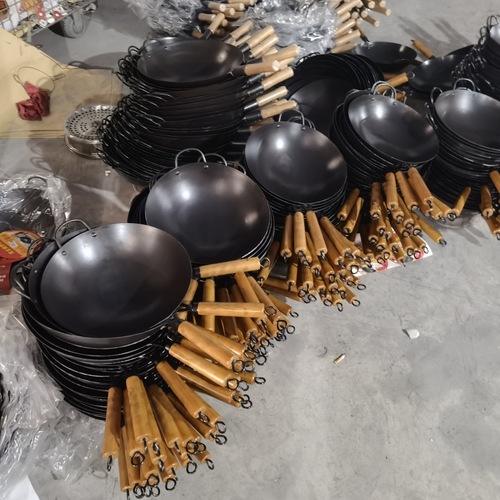 Black stainless steel wrought iron pot chef's special frying pan single handle iron pot round bottom fierce gas stove hotel hotel commercial