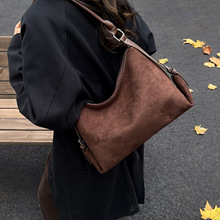 �羳�¿�Ů���n��͹ź��sҸ����Ӱ����eͨ����Ƥ�q�μ������