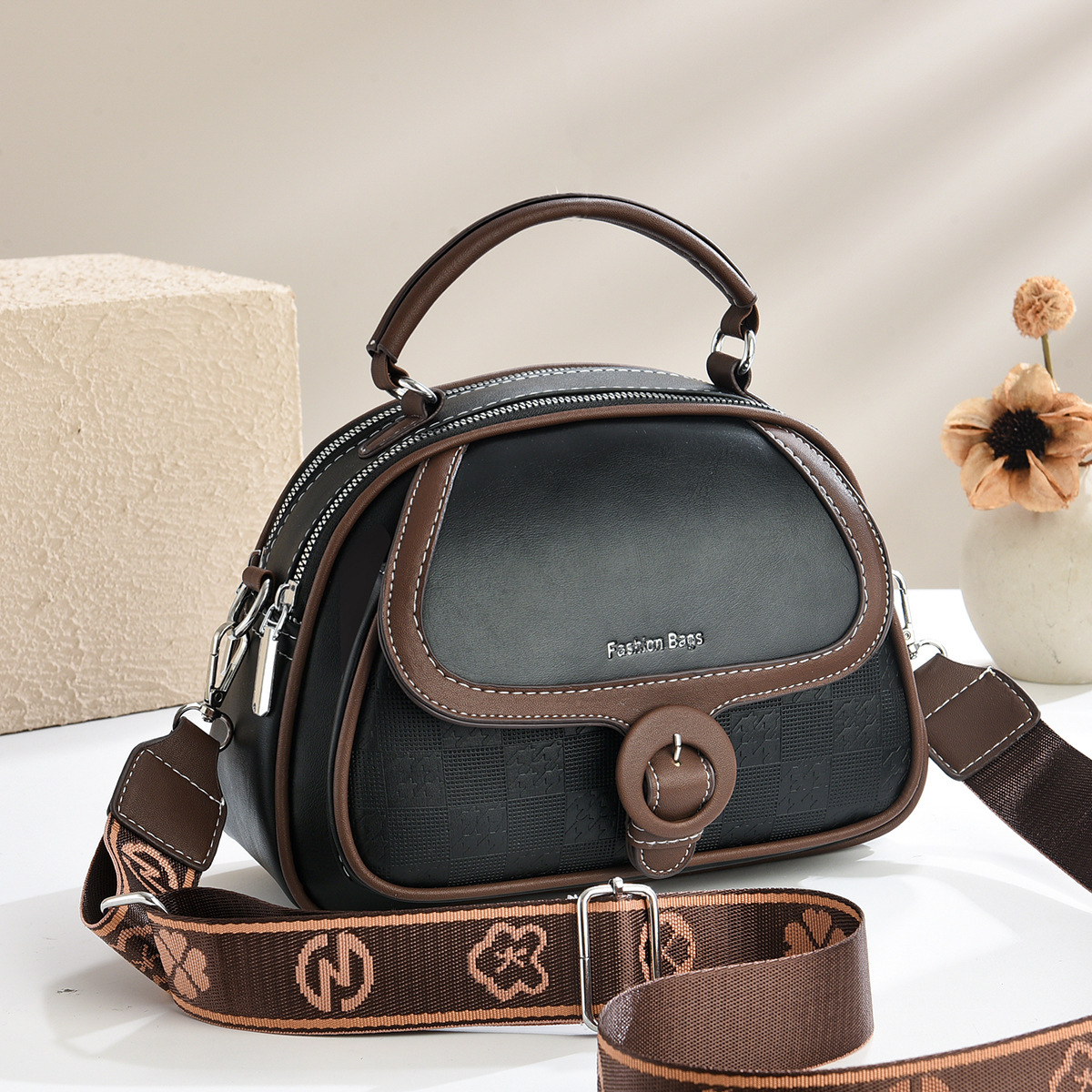 2025 nuevo bolso redondo de color de contraste bolso de moda bolso de verano bolso de mano de mujer