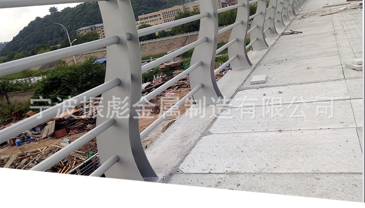 桥梁详情页_11.jpg