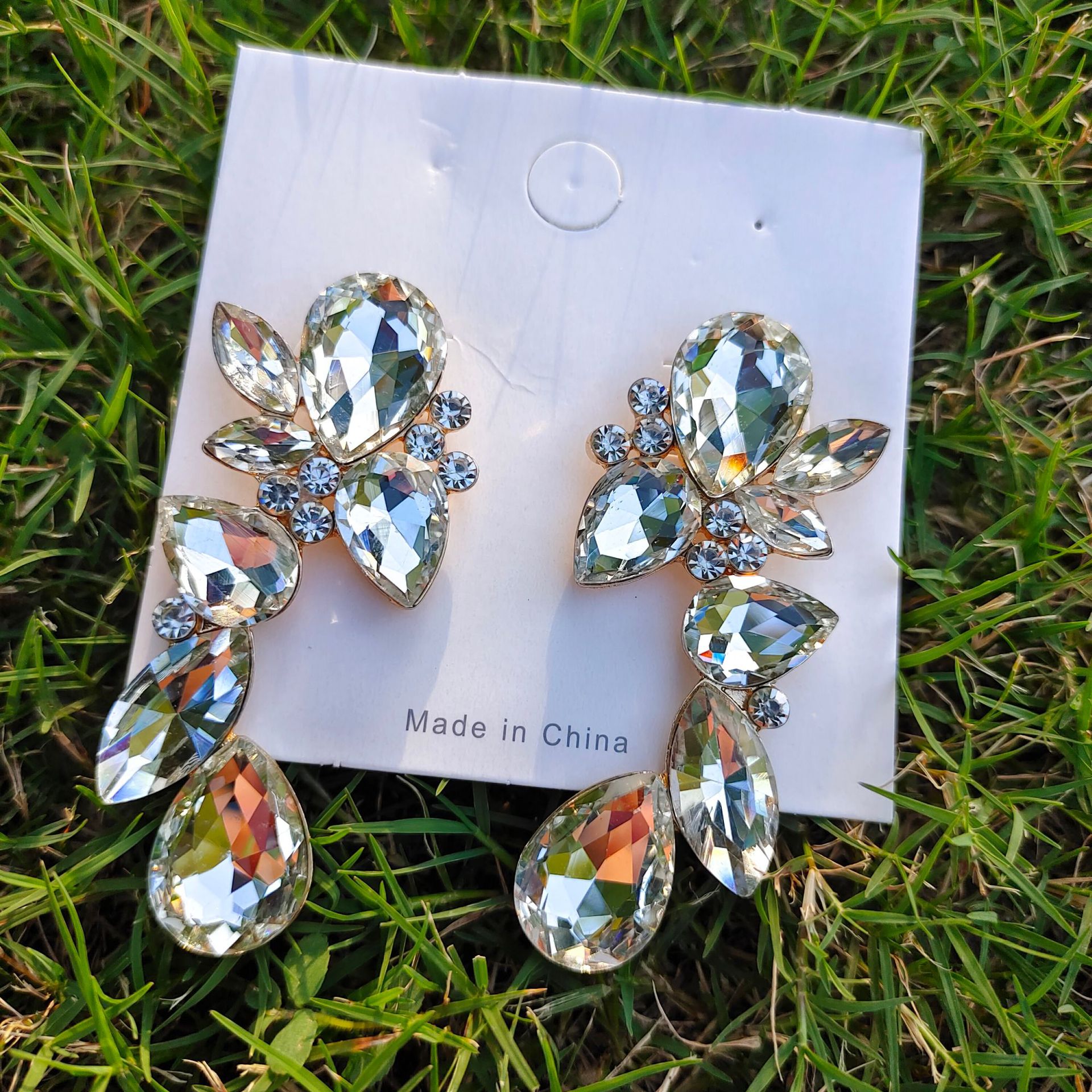 Water Droplets Pattern Women'S Gender Retro Water Droplets Inlay Alloy Rhinestones Earrings