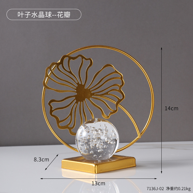 北欧風の軽い豪華な金色の鉄芸の葉の装飾品感の小さい大衆の客間のテレビの箱の酒の箱のテーブルの置物|undefined