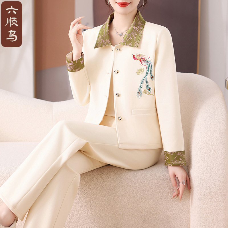 お母さんの春の服装のレジャーのスポーツのスーツの貴婦人のブランドの上着の中で老年のファッションの婦人服の春秋の年齢を減らしますコート|undefined