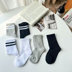 新款童襪雙槓運動中筒襪 簡約日系ins網紅學生襪學院風潮襪純色
