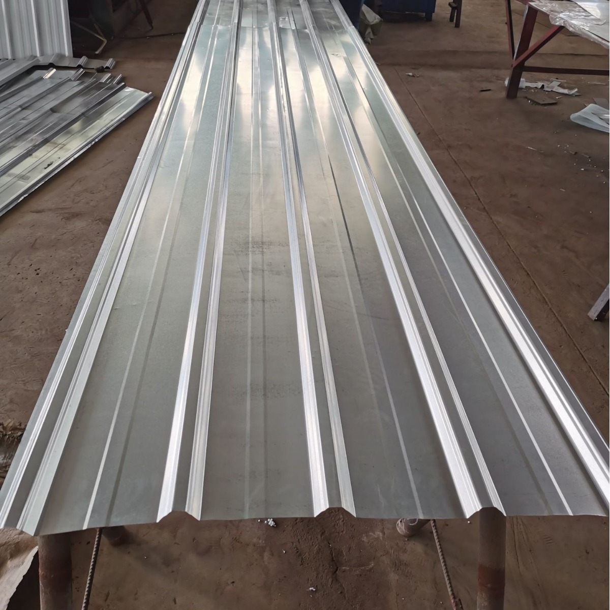 厂家批发彩钢板瓦楞板彩钢瓦不锈钢板 金属压型板 压型钢板铝瓦