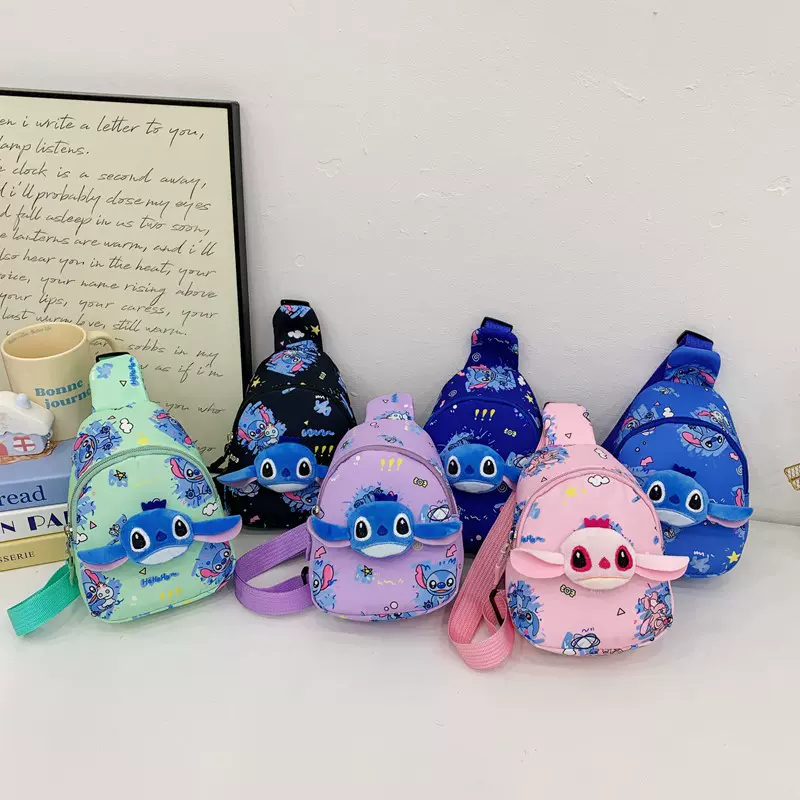 跨境儿童胸包2025新款包包卡通小男孩女童史迪仔小挎包单肩斜挎包