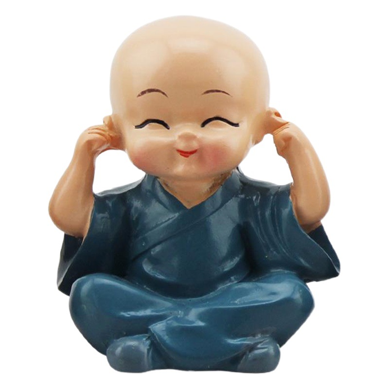 Coche decoración coche creativo cuatro pequeño monje lindo coche decoración hombres y mujeres muñeca decoración del coche suministros