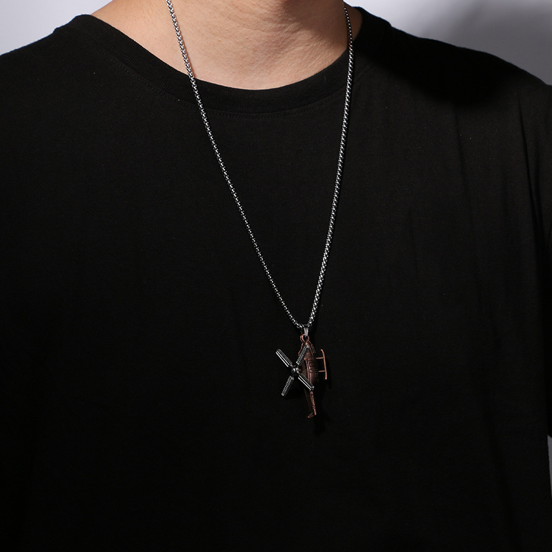 Version coréenne de Trampoline pour hommes, personnalité tendance, pendentif hélicoptère, collier de couple, cadeau pour femme, chaîne de pull hip-hop_voghion.com