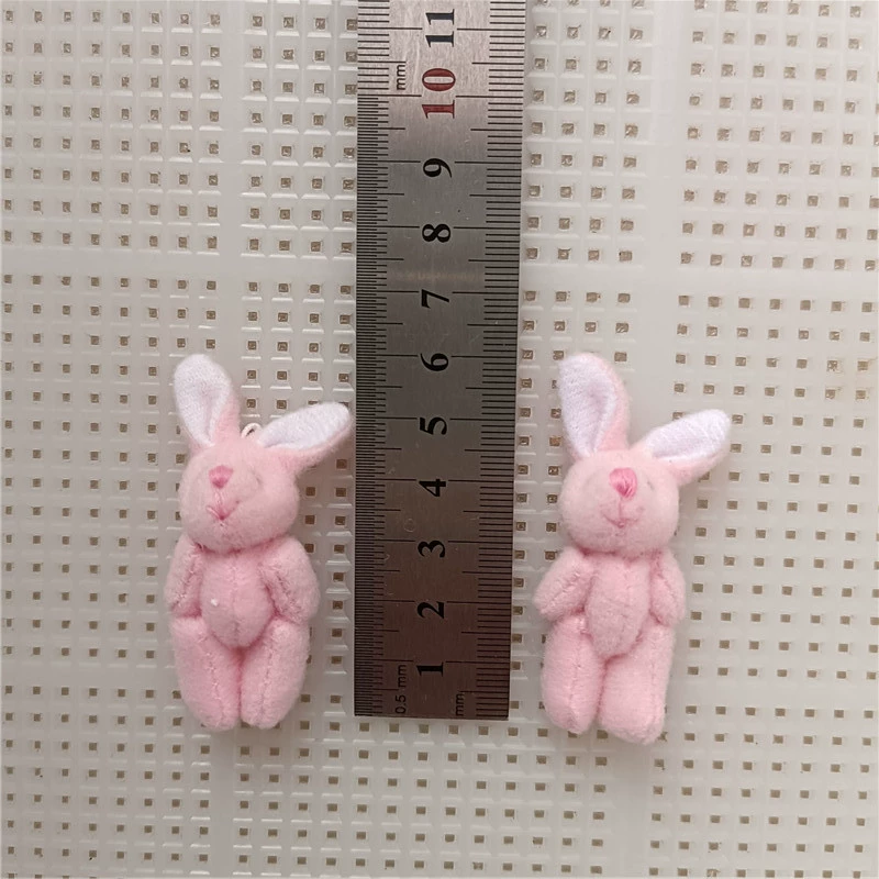 Plush Bag Charm, Handmade 8 cm Bear/Rabbit Accessory, Soft Plush Keychain, Random Color