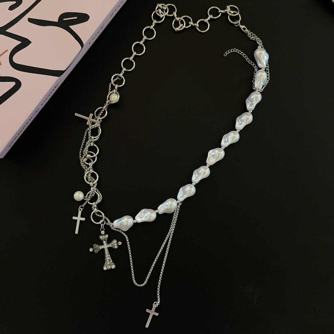 European And American Fashion Dia-Studded Cross Tassel Waist Sweet Cool Heavy Craft Irregular Pearl Chain Splicing Belt_voghion.com