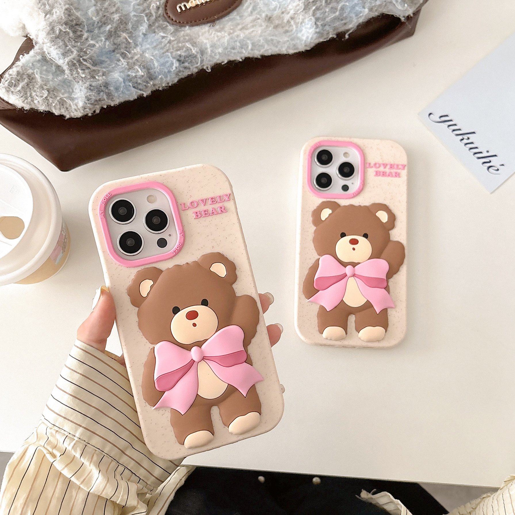Silica Gel Bear Cartoon Style Phone Cases Phone Accessories display picture 3
