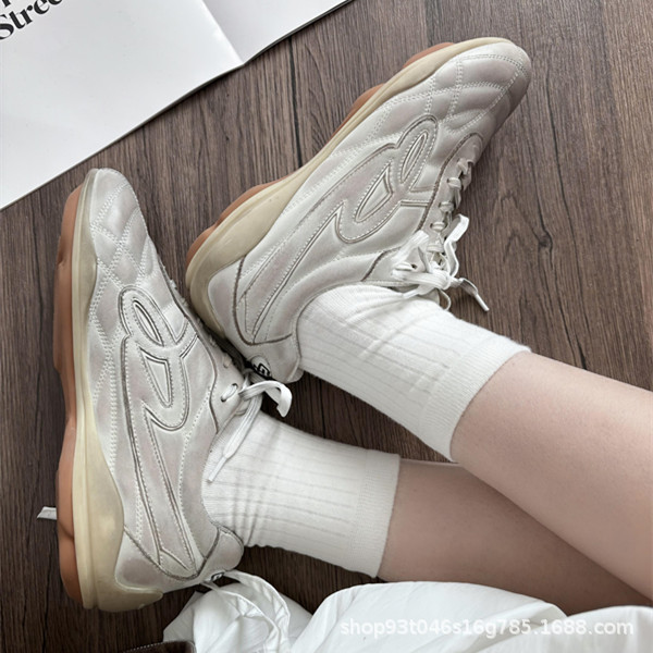 Bai Jingting の同じスタイルの Goodbai ローミングシューズ女性用 2025 新しい黒の道徳訓練靴レトロスポーツとレジャーランニングシューズ|undefined