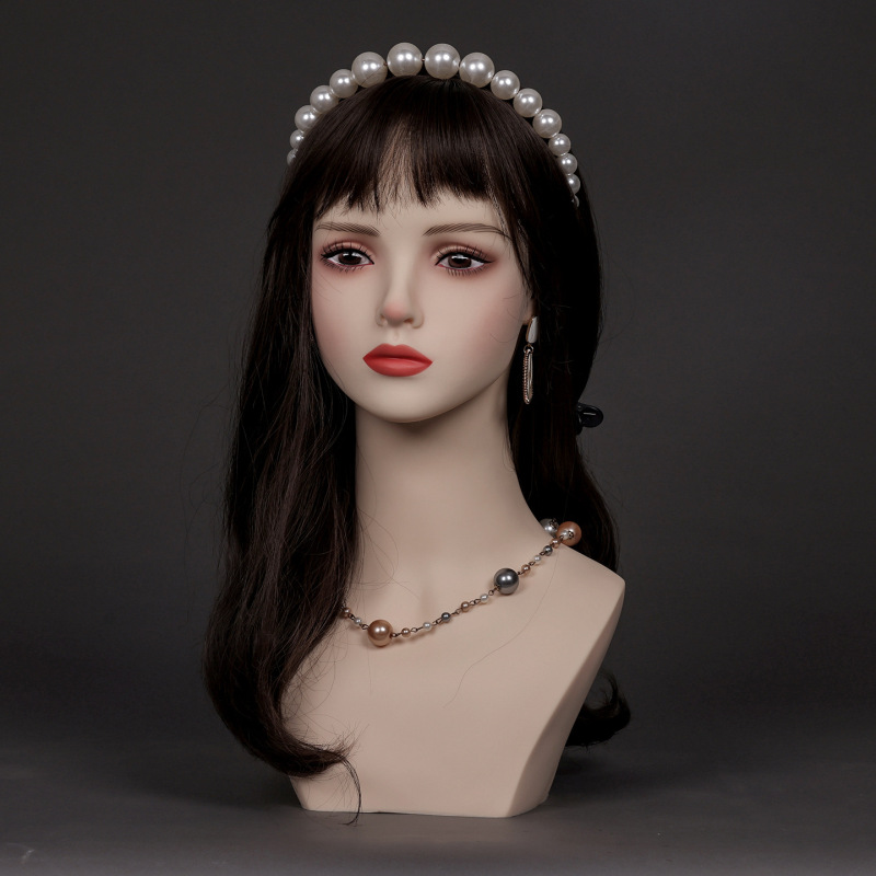 新作アニメの頭のモデルcosのかつらのモデルのイヤリングのアクセサリーの帽子はかつらの店の高い顔の値のシミュレーション人を展示します。|undefined
