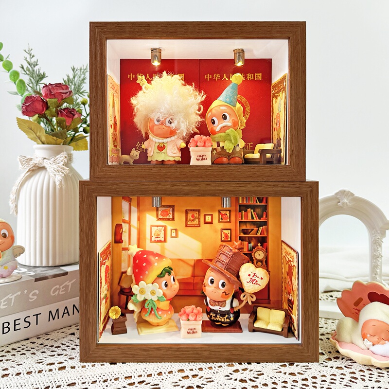 Starman Heartbeat Blind Box Display Case, Wedding Certificate Storage Photo Frame, DIY Figure Scenery Couple Gift
