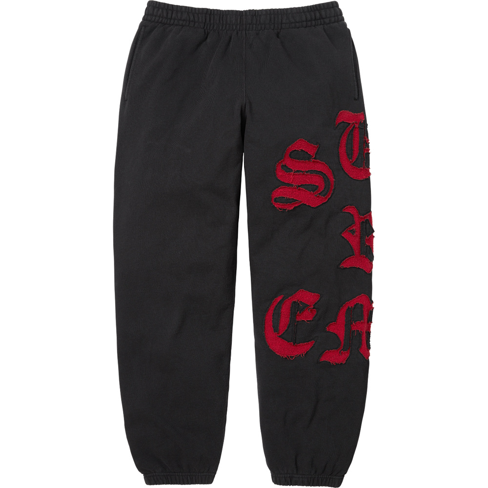 Calça de moletom preta com detalhe vazado "A330". / S