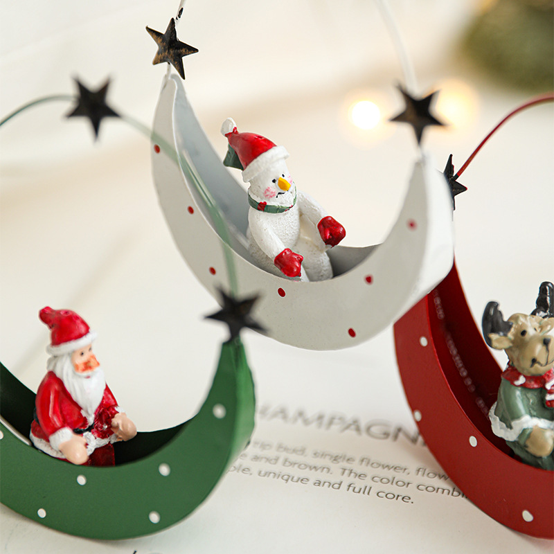 Navidad colgante de hierro forjado forma alienígena nave luna muñeco de nieve alce Santa colgante árbol de Navidad colgante decoración de mesa