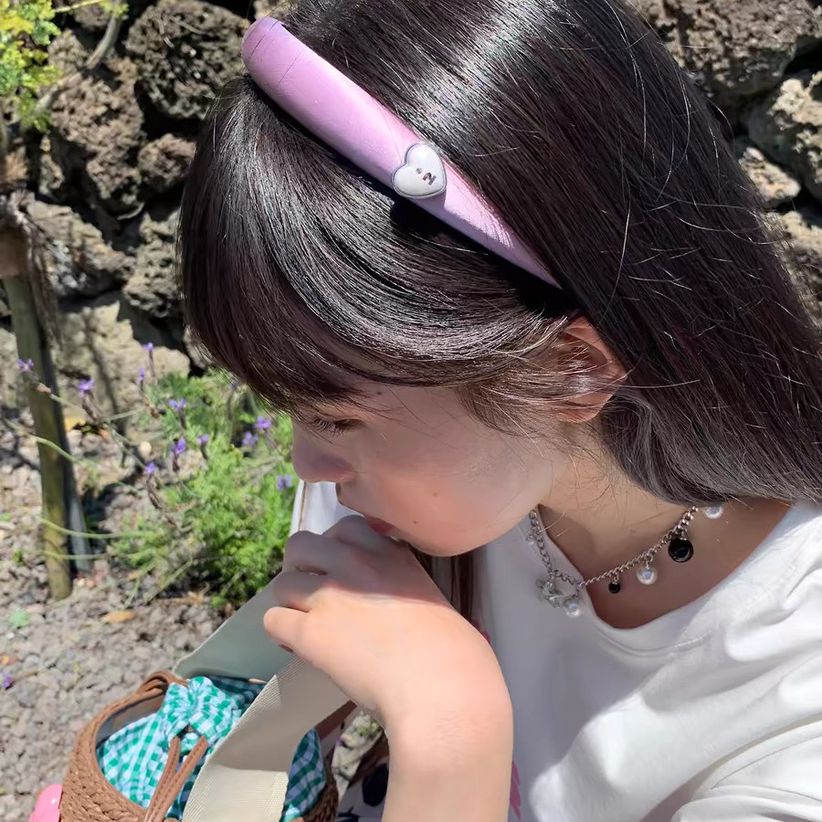 Corea del Sur nuevo diamante rosa abrazadera para el cabello simple multifacé bandas de cabello rojo para mostrar la cara pequeña joyería de cabello para mujeres