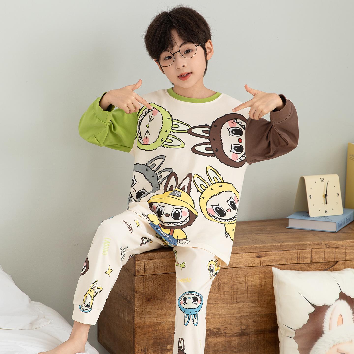 Children's demi-season pijama for boys