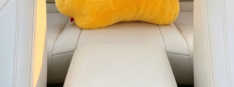 Headrest suitable for all seasons, same style lumbar support cushion, waist-protecting pillow, cartoon car seat cushion, cute car pillow
