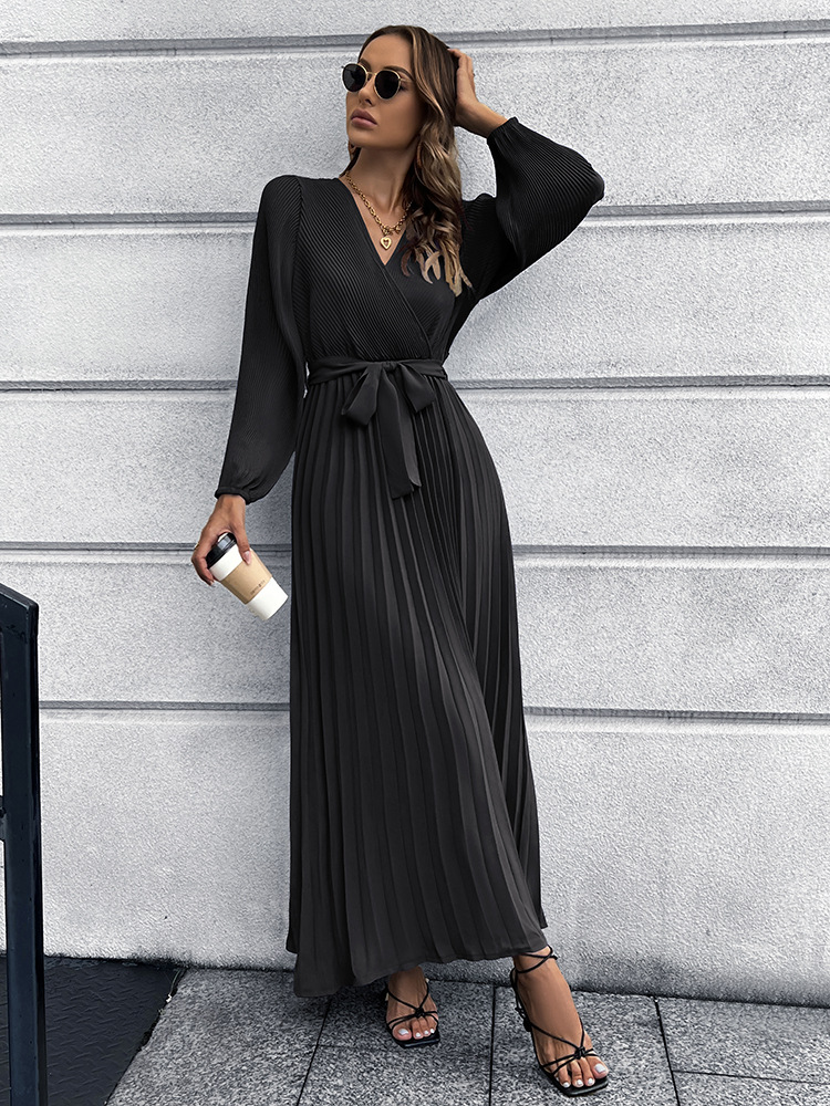 British Style Solid Color V Neck Long Sleeve Ruched Polyester Dresses Midi Dress Pleated Skirt display picture 6