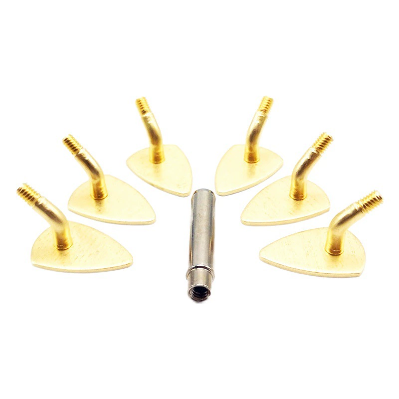 Специальный электрический утюг для изготовления детской одежды