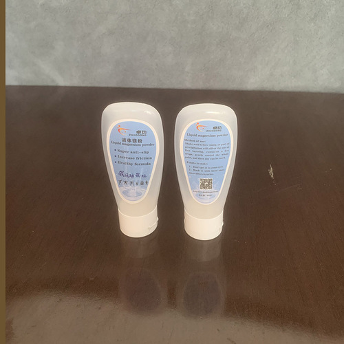 Liquid magnesium powder, fitness liquid anti-slip powder, weightlifting deadlift pull-up sports magnesium powder, climbing magnesium powder, pasty magnesium powder